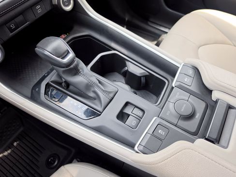 Certified 2024 Toyota Grand Highlander AWD Hybrid image 26