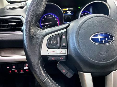 Used 2017 Subaru Legacy 2.5i Limited AWD/4WD image 11