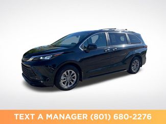 Used 2025 Toyota Sienna XLE w/ XLE Plus Package FWD 360° Tour