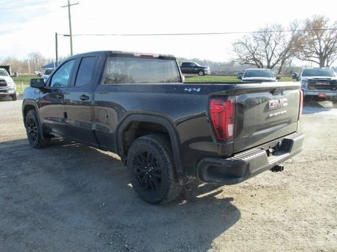 New 2026 GMC Sierra 1500 Pro w/ Graphite Edition AWD/4WD image 7