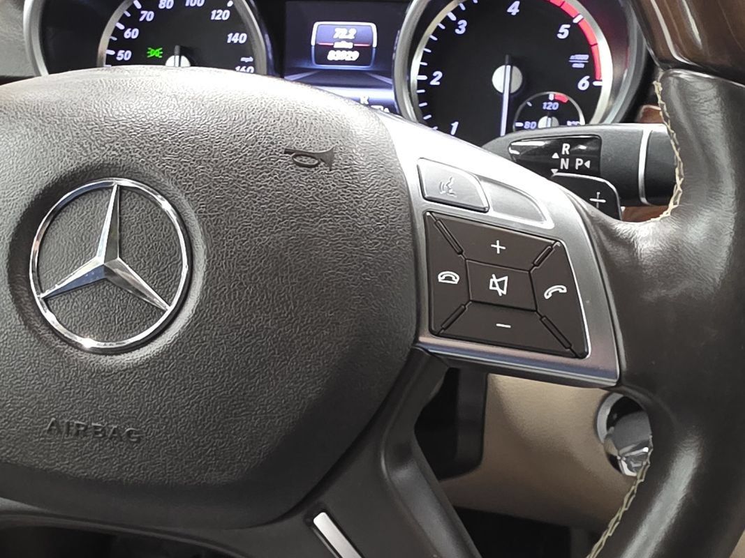 Used 2013 Mercedes-Benz ML 350 BlueTEC 4MATIC image 31