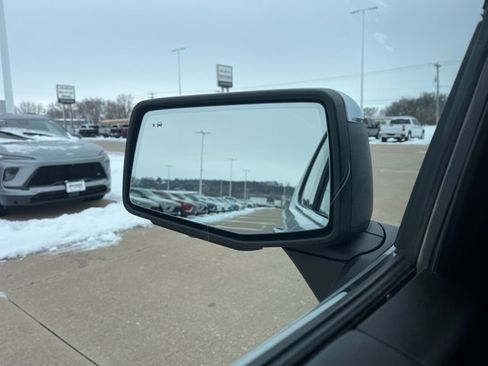 Used 2021 Chevrolet Silverado 1500 LTZ w/ LTZ Premium Package image 66