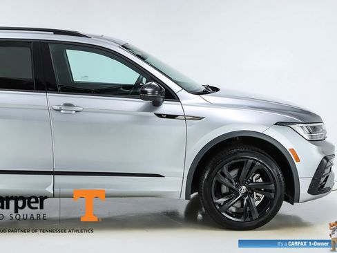Used 2023 Volkswagen Tiguan SE R-Line AWD/4WD image 50