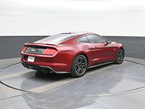 Used 2018 Ford Mustang GT Premium RWD image 11
