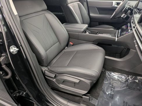 Used 2024 Hyundai Santa Fe XRT image 28