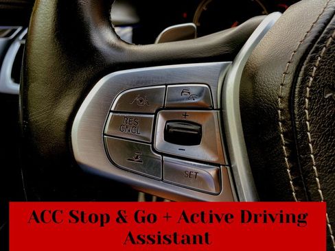 Used 2018 BMW 750i xDrive image 22