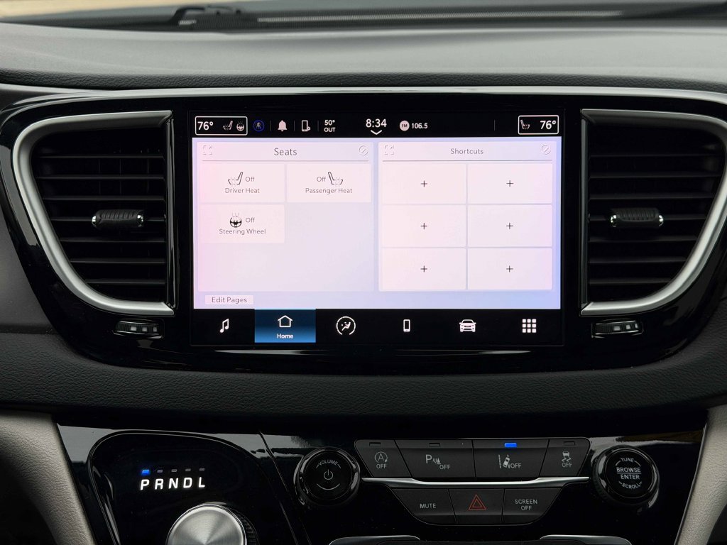 Used 2024 Chrysler Pacifica Touring-L FWD image 31