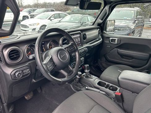 Used 2022 Jeep Wrangler Unlimited Sport image 8