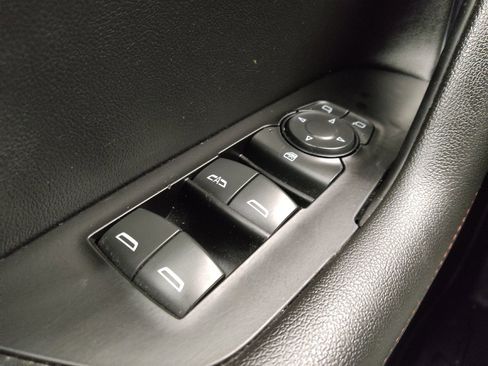 Used 2020 Chevrolet Blazer RS FWD image 27