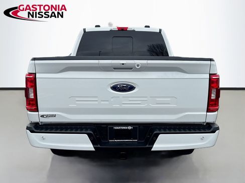 Used 2021 Ford F150 XLT w/ Equipment Group 302A High image 7
