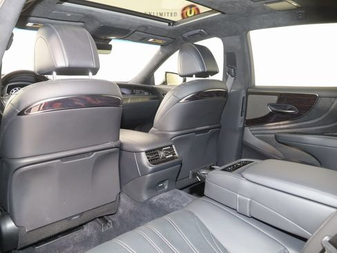 Used 2019 Lexus LS 500 AWD w/ Interior Upgrade Package image 60