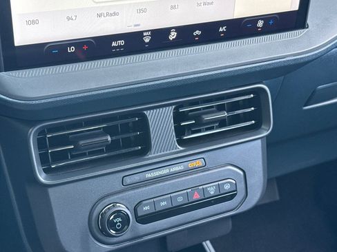 Used 2025 Ford Maverick XL image 19