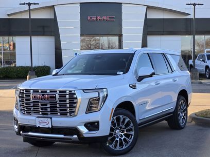 New 2026 GMC Yukon Denali w/ Sun & Power Step Package