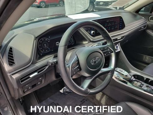 Certified 2022 Hyundai Sonata Limited FWD image 18
