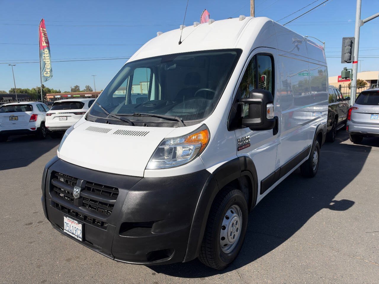 Used 2017 RAM ProMaster 2500 FWD image 4