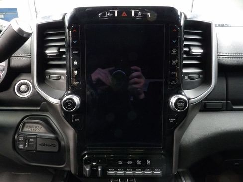 Used 2021 RAM 2500 Laramie w/ Safety Group AWD/4WD image 49