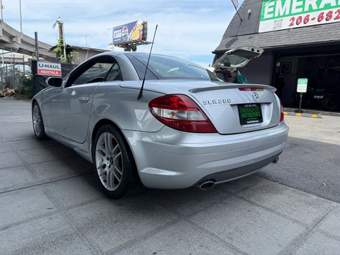 Used 2007 Mercedes-Benz SLK 280 w/ AMG Sport Pkg image 6