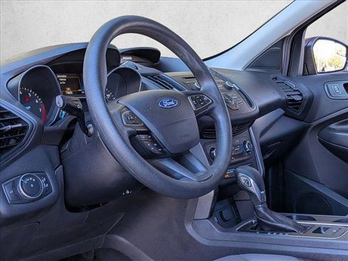 Used 2018 Ford Escape S image 10
