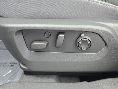 New 2026 Buick Envision Avenir AWD/4WD image 17