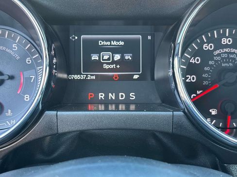 Used 2017 Ford Mustang Premium image 16