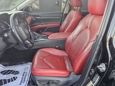 Used 2018 Toyota Camry XSE w/ Driver Assist Package FWD image 14