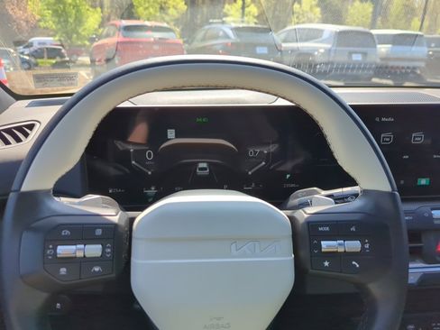 Used 2025 Kia K4 GT-Line image 28