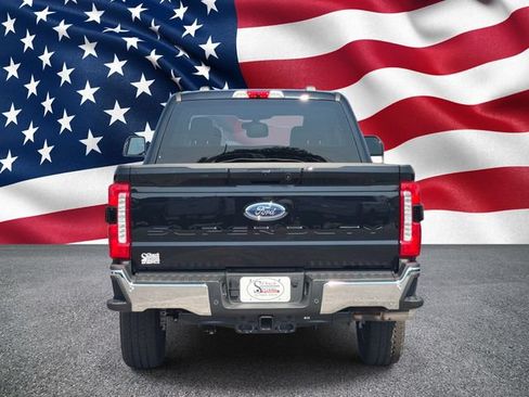 New 2026 Ford F250 Lariat w/ FX4 Off-Road Package AWD/4WD image 9