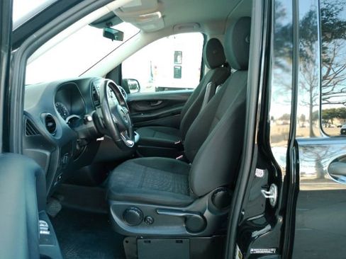 Used 2019 Mercedes-Benz Metris Passenger image 16