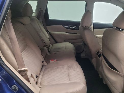 Used 2020 Nissan Rogue SV image 19