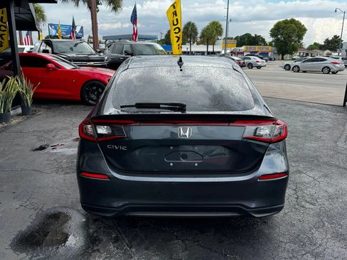 Used 2024 Honda Civic EX-L image 7