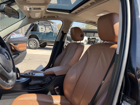 Used 2013 BMW 328i 4dr Sdn 328i RWD South Africa image 17