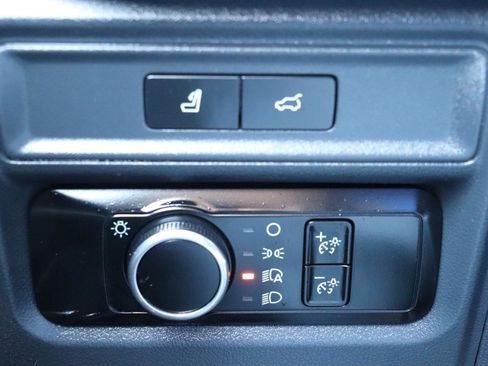 Used 2024 Ford Expedition XLT AWD/4WD image 47