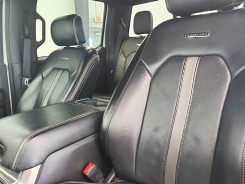 Certified 2021 Ford F250 Platinum w/ FX4 Off-Road Package AWD/4WD image 9