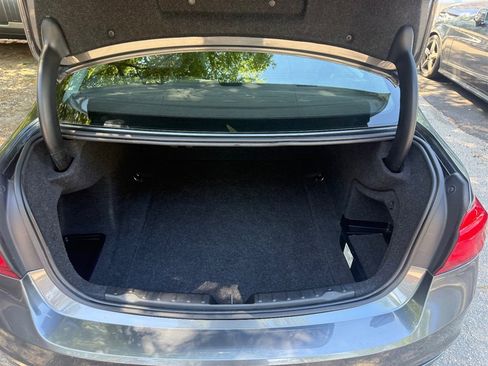 Used 2018 BMW 320i Sedan RWD image 21