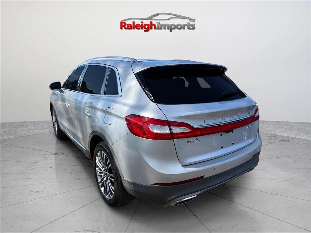 Used 2016 Lincoln MKX Reserve w/ Technology Package AWD/4WD image 7