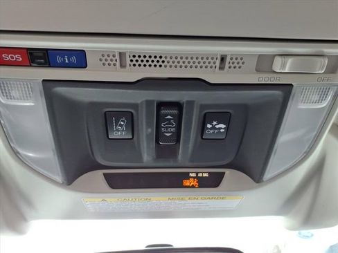 Used 2021 Subaru Forester Premium image 27