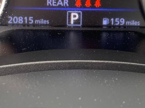 Used 2024 Nissan Altima 2.5 SV image 12