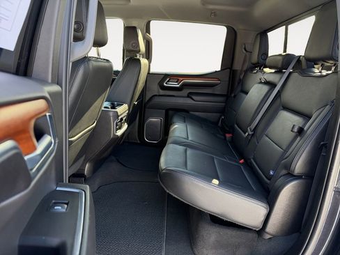 Used 2022 GMC Sierra 1500 Denali image 28