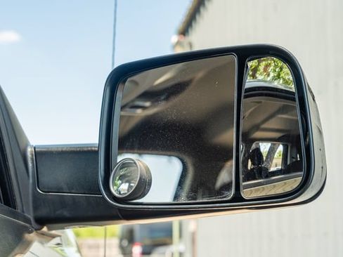 Used 2015 RAM 2500 Big Horn RWD image 16