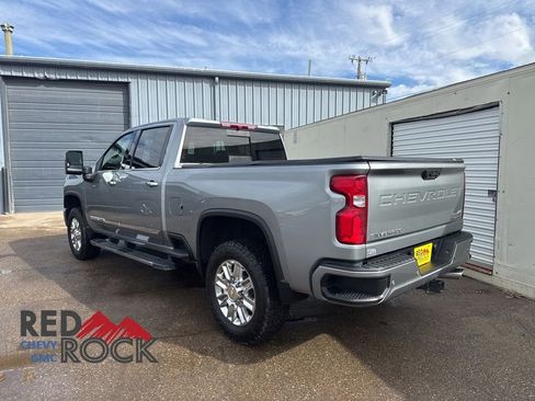 Used 2024 Chevrolet Silverado 2500 High Country image 7