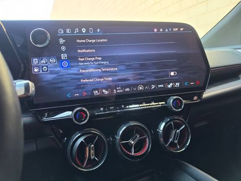 Used 2024 Chevrolet Blazer EV RS AWD/4WD image 56