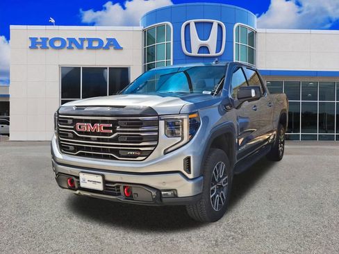 Used 2026 GMC Sierra 1500 AT4 w/ AT4 Premium Package image 3