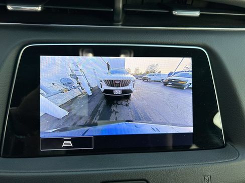 Used 2021 Cadillac XT4 Premium Luxury AWD/4WD image 18