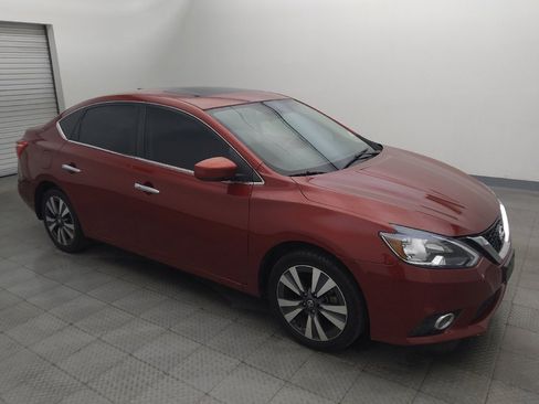 Used 2019 Nissan Sentra SV w/ Special Edition Package FWD image 11