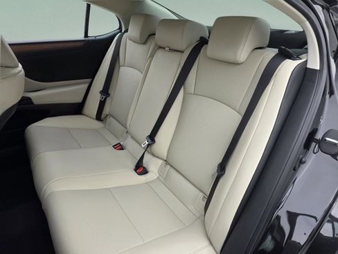 New 2025 Lexus ES 350 w/ Premium Package image 22