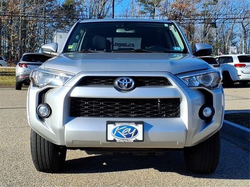 Used 2015 Toyota 4Runner SR5 image 25
