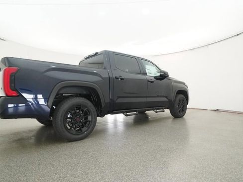 New 2026 Toyota Tundra SR5 AWD/4WD image 25