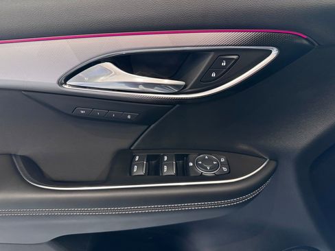 Certified 2025 Buick Envision Sport Touring AWD/4WD image 23