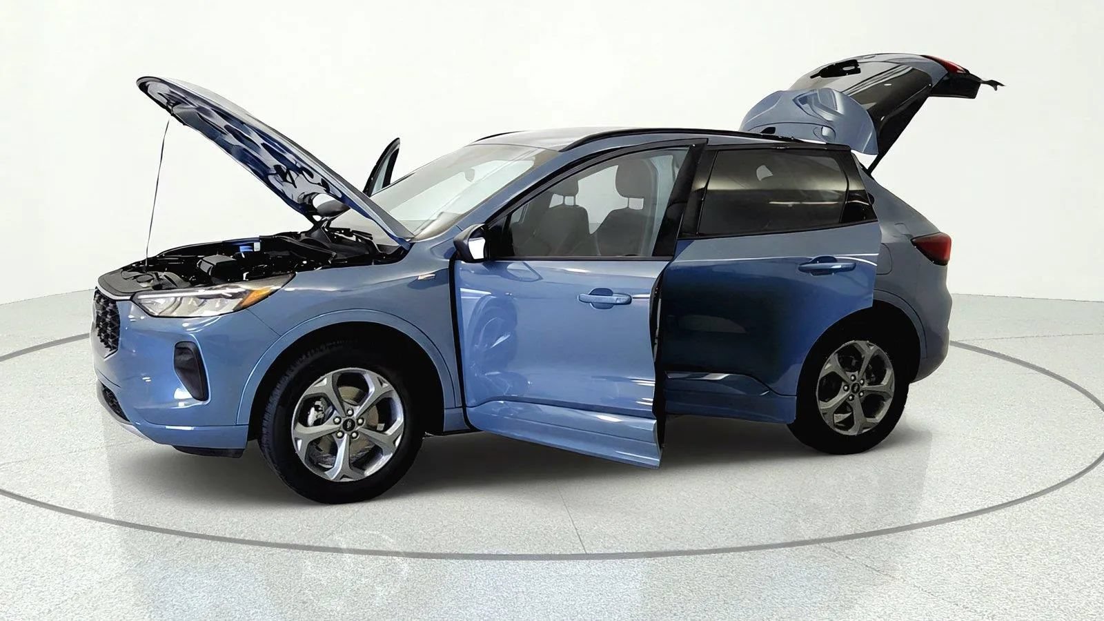 Used 2024 Ford Escape ST-Line w/ Tech Pack #1 AWD/4WD image 9