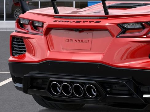 New 2027 Chevrolet Corvette Stingray Convertible w/ Z51 Performance Package RWD image 14